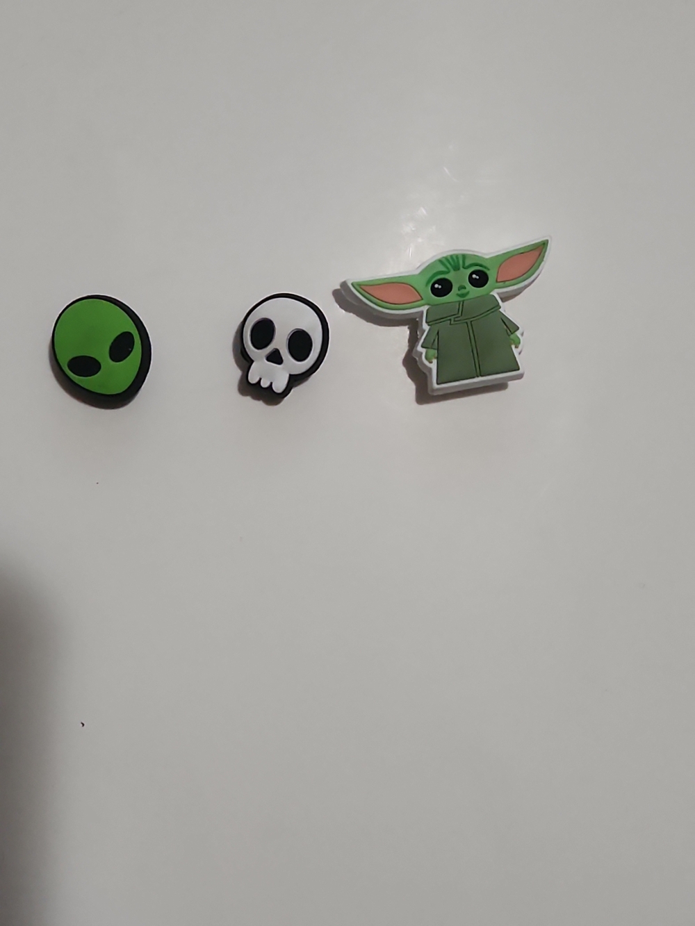 Jibbitz Green Alien, Skull & Baby Yoda Shoe Charms